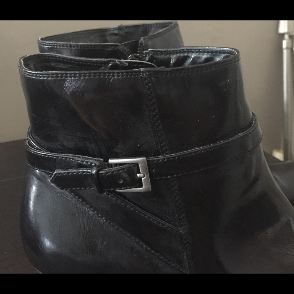 Ankle Boots - Picture 4 of 5